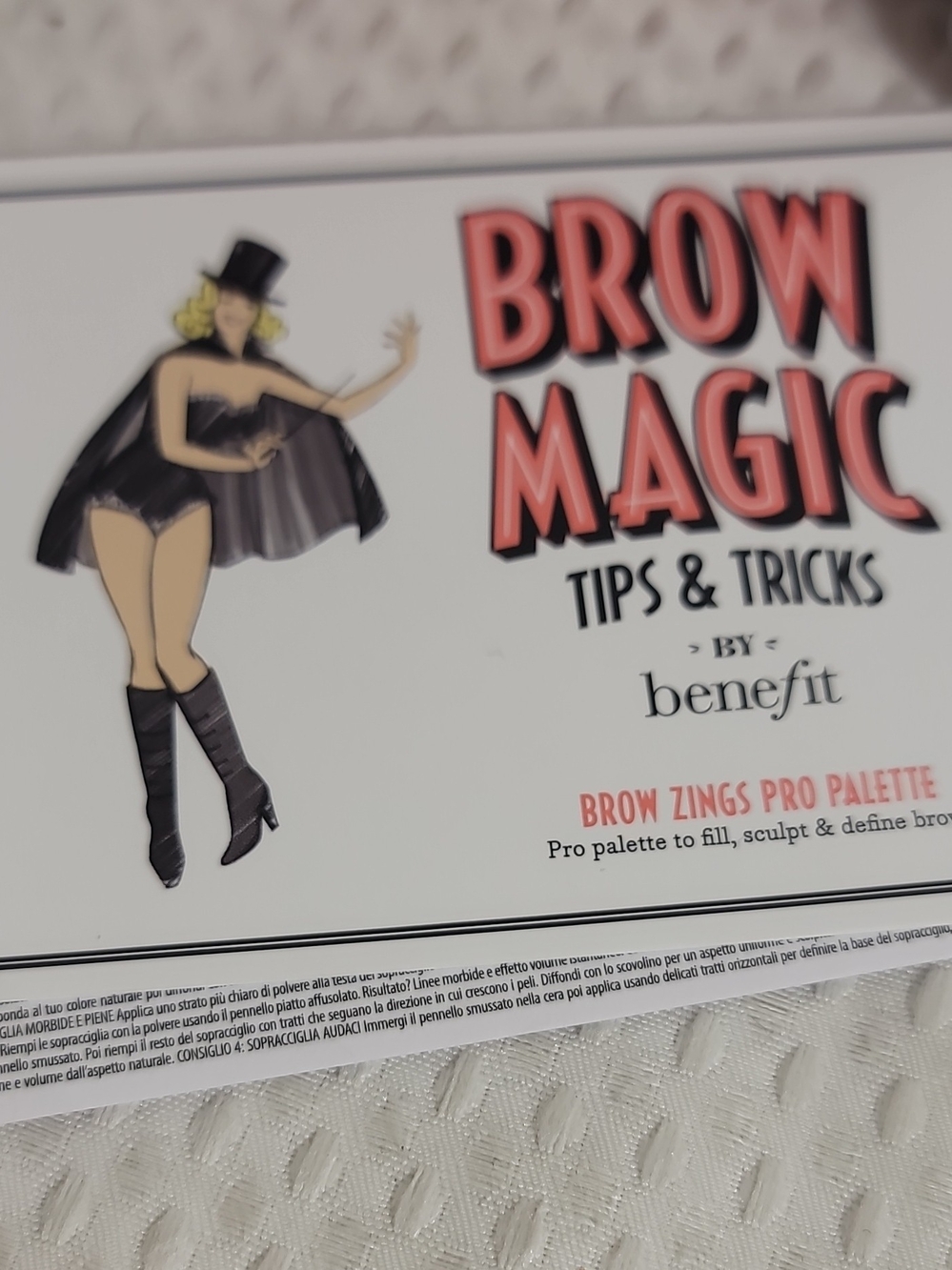 Benefit Brow Zings Pro Palette — Silver Tin with Pink Accents - Picture 3 of 6